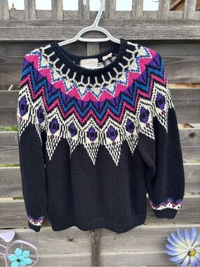 Black Multicolor Nordic Yoke Sweater - Women